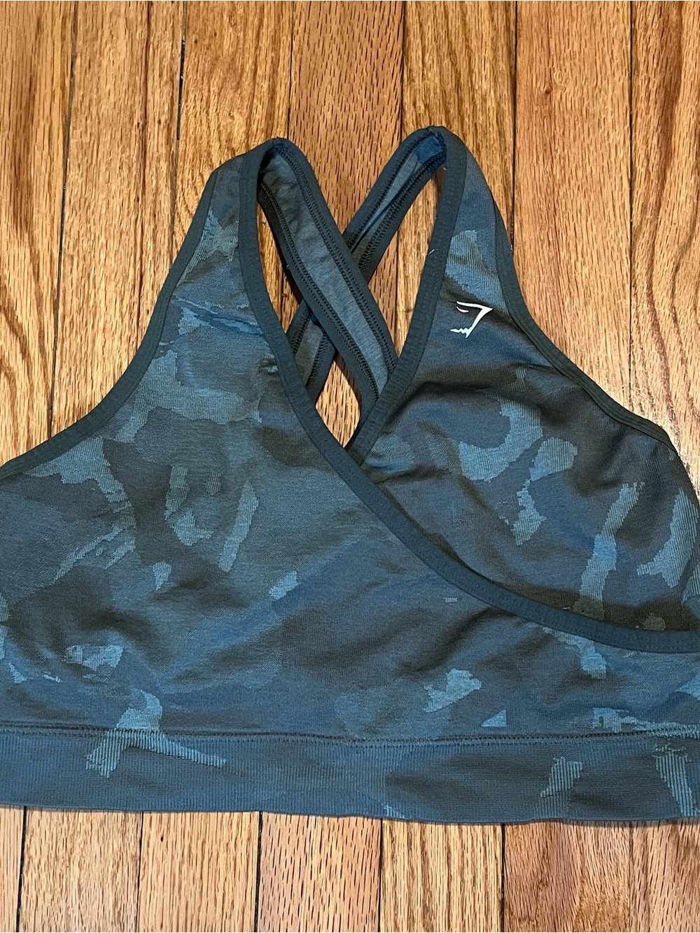 Gym shark XL Green Camo Cross Front Sports Bra Athletic Workout Training Bra